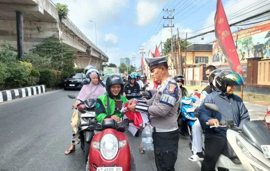 Polresta Samarinda Tebar Semangat Merah Putih jelang Kemerdekaan ke-81 RI