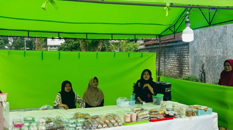 Keseruan Ngabuburit di Bazar Literasi Sampang