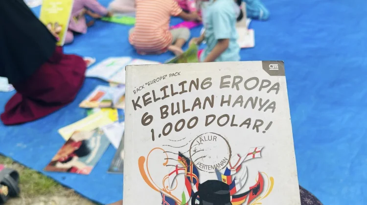 Keseruan Ngabuburit di Bazar Literasi Sampang