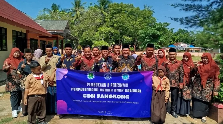SDN Jangkong Sumenep Resmikan Perpustakaan Ramah Anak