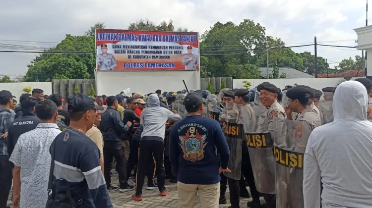 Latkatpuan Polres Pamekasan Antisipasi Eskalasi Massa
