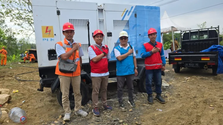 Kawal Listrik saat Peresmian Instruksi Presiden Jalan Daerah