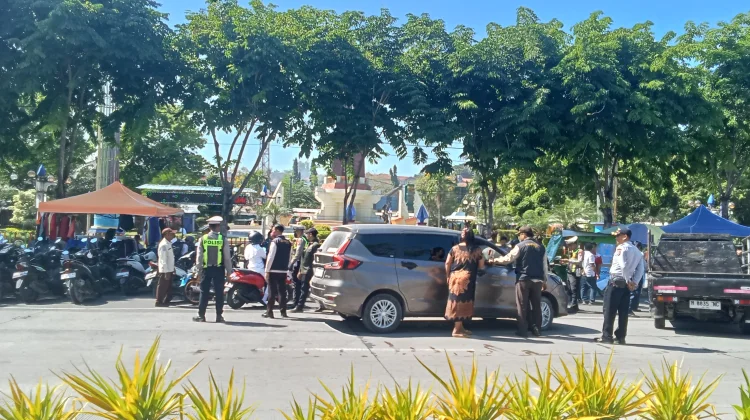 Razia Kendaran Bermotor di Sampang