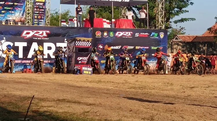 Keseruan Danrem 084/Bhaskara Jaya Gelar Grasstrack Championship 2026