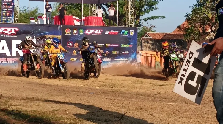 Keseruan Danrem 084/Bhaskara Jaya Gelar Grasstrack Championship 2026