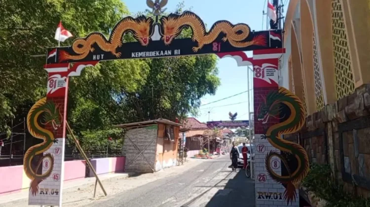 Semarak HUT RI, Warga Pamekasan Hias Kampung