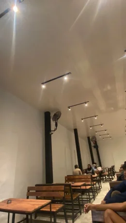 Dukungan Moral, Warga Sumenep Nobar Timnas