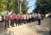 Pengamanan Jalur Tradisi ‘Per-Peran’ di Pamekasan