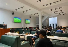 Antusiasme Warga Sumenep Nobar Piala Dunia 2026