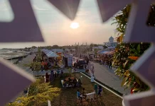 Liburan di Pantai New Harton Sampang