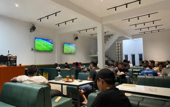 Antusiasme Warga Sumenep Nobar Piala Dunia 2026