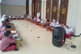 MIN Sampang Perkuat Karakter Siswa Melalui Serangkaian Program Religius di Bulan