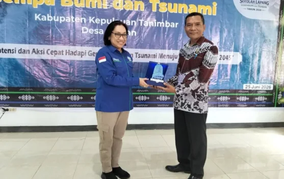Sekolah Lapang Gempa Bumi dan Tsunami (SLGT) Resmi di Buka Sekda Tanımbar