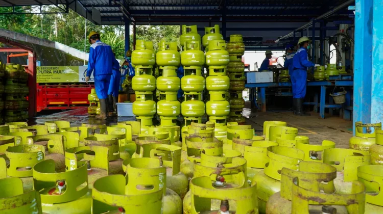 Idulfitri, Pertamina Patra Niaga Tambah 9 Juta Lebih Tabung LPG di Jateng-DIY