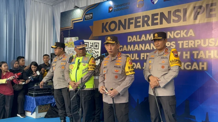 Pantau Arus Mudik, Kapolri Kunjungi GT Kalikangkung