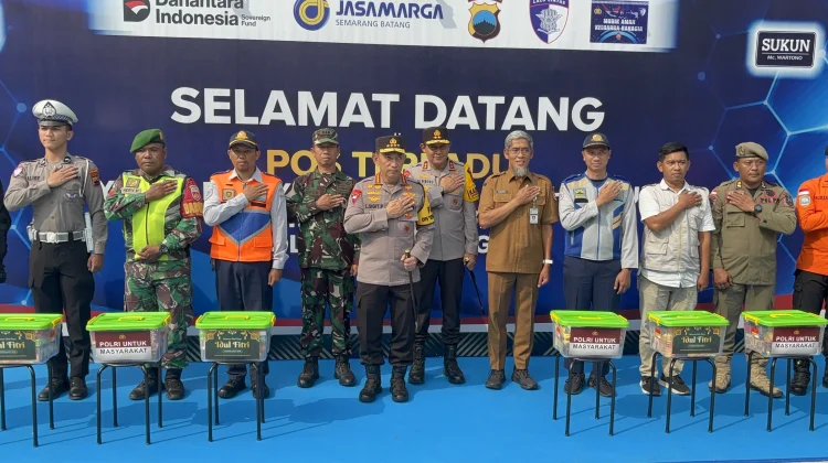 Pantau Arus Mudik, Kapolri Kunjungi GT Kalikangkung