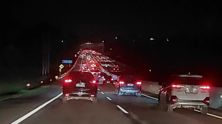 Arus Balik Lebaran Meningkat, One Way Lokal Diberlakukan di Tol Semarang-Solo