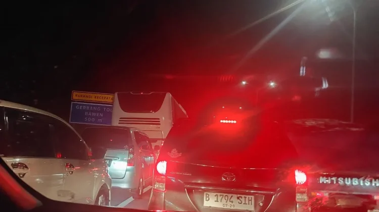 Arus Balik Lebaran Meningkat, One Way Lokal Diberlakukan di Tol Semarang-Solo