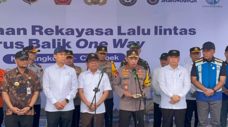 Momen Pelepasan One Way Nasional Arus Balik di GT Kalikangkung