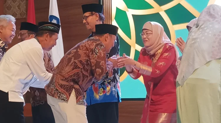 Halalbihalal UPGRIS Pererat Silaturahmi Sivitas Akademika