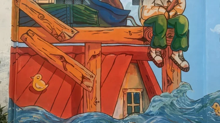 Puluhan Seniman Mural Tuangkan Ekspresi di Tembok Kampung Petemesan Semarang