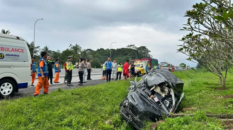 Kecelakaan di Tol Semarang-Solo, 2 Orang Tewas