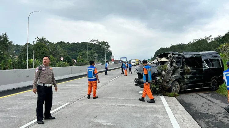 Kecelakaan di Tol Semarang-Solo, 2 Orang Tewas