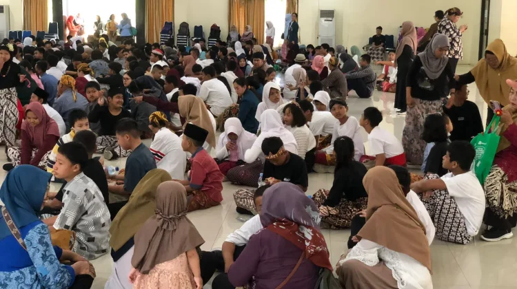 Ratusan Pelajar SLB Negeri Semarang Antusias Sambut Hari Kartini