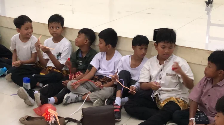 Ratusan Pelajar SLB Negeri Semarang Antusias Sambut Hari Kartini