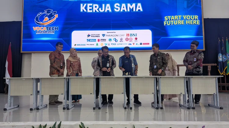 Polines Kenalkan Dunia Vokasi ke Ribuan Pelajar Lewat Vocatech Edufair 2026