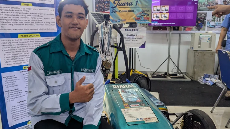 Polines Kenalkan Dunia Vokasi ke Ribuan Pelajar Lewat Vocatech Edufair 2026