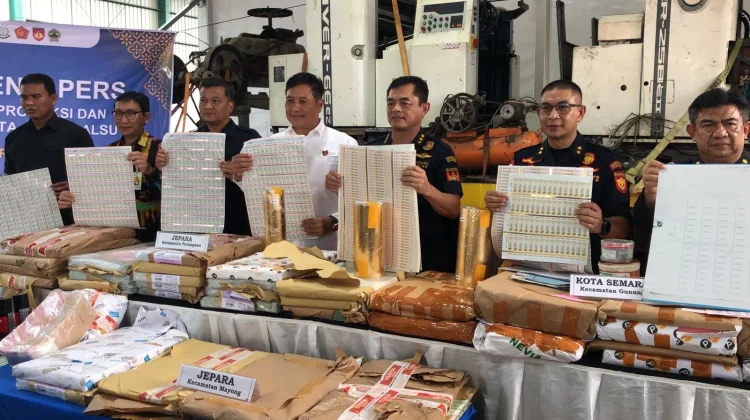 Bea Cukai Bongkar Praktek Produksi dan Distribusi Cukai Ilegal