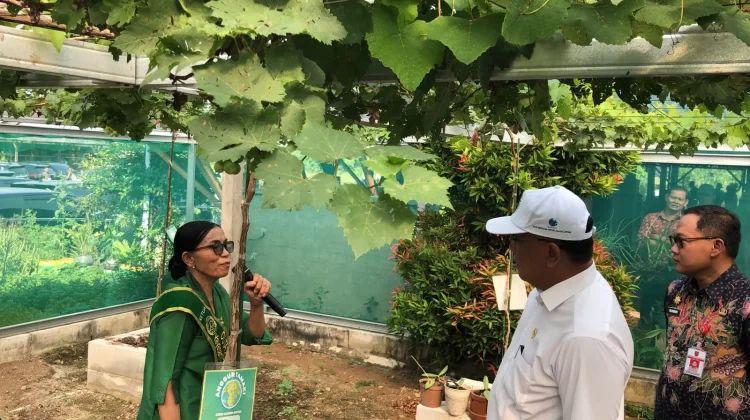 Menteri LH Apresiasi Bulusan Edu Park, Sampah Organik Jadi Contoh Ekonomi Sirkular