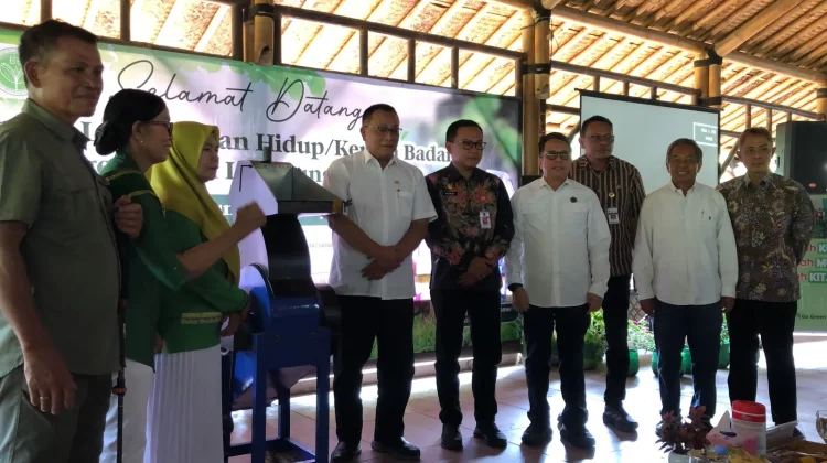 Menteri LH Apresiasi Bulusan Edu Park, Sampah Organik Jadi Contoh Ekonomi Sirkular