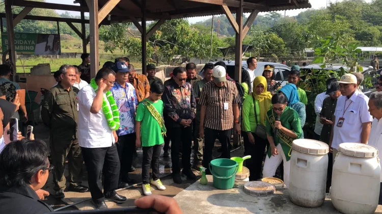 Menteri LH Apresiasi Bulusan Edu Park, Sampah Organik Jadi Contoh Ekonomi Sirkular
