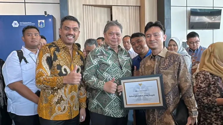 Puluhan Lembaga Inkubator Jateng Terima Sertifikat Peringkat  A