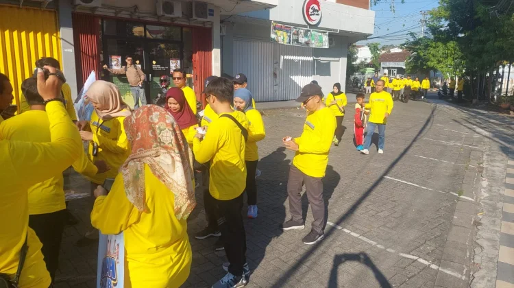 Kepala BKKBN Jateng Lepas Jalan Sehat Harganas ke-33, Gaungkan Tema Ayah Wajib Hadir