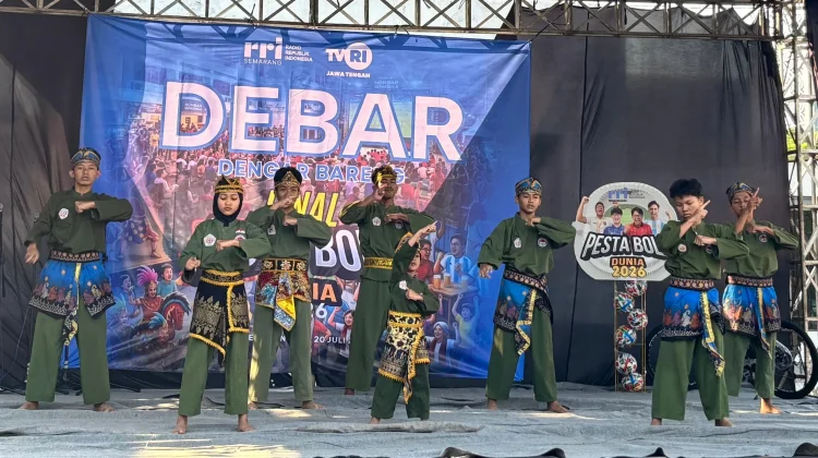 Jathilan hingga Tari Semarangan Sambut Final Piala Dunia di RRI Semarang