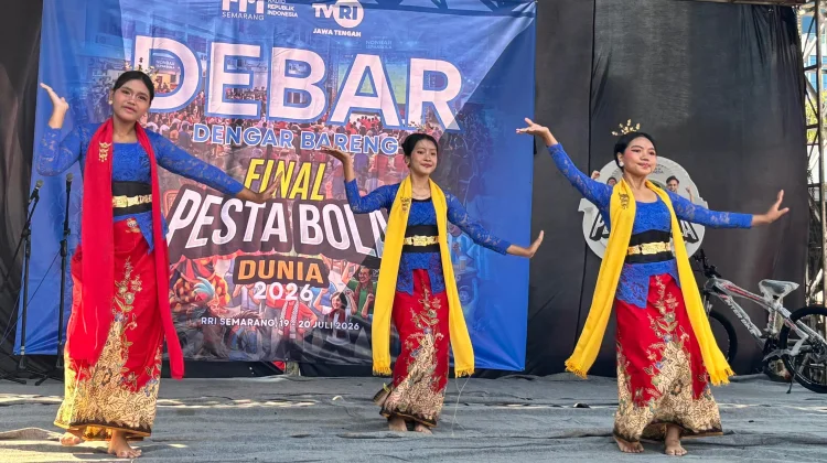 Jathilan hingga Tari Semarangan Sambut Final Piala Dunia di RRI Semarang