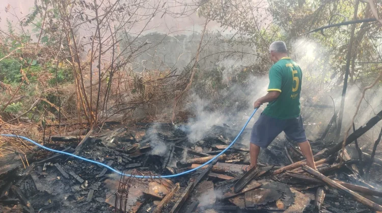 Kebakaran Lahan Kosong Semarang, Ulah Warga Bakar Sampah