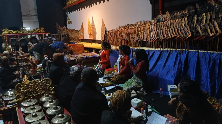 Pagelaran Wayang Kulit Sambut HUT ke-53 IPPK