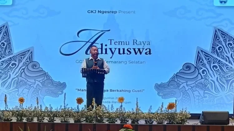 Saat Lansia Kembali Jadi Anak-Anak dalam Dolanan Bareng Temu Raya Adiyuswa