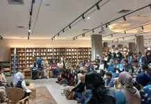 Ruang Baca Semarang Ajak Publik Bahas Krisis Iklim lewat Buku 'Kitab Iklim'