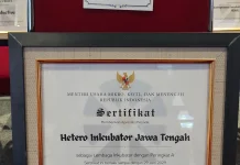 Puluhan Lembaga Inkubator Jateng Terima Sertifikat Peringkat  A