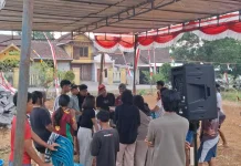 Warga Dusun Karangguli Semarakkan HUT Ke-81 RI dengan Lomba Ketangkasan
