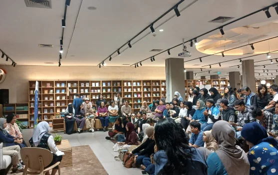 Ruang Baca Semarang Ajak Publik Bahas Krisis Iklim lewat Buku 'Kitab Iklim'