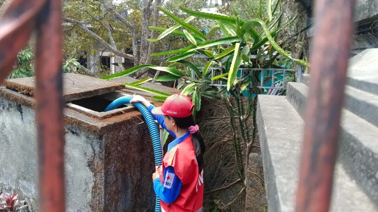 Kemarau Panjang, PMI Buleleng Salurkan 285 Ribu Liter Air Bersih