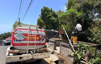Kemarau Panjang, PMI Buleleng Salurkan 285 Ribu Liter Air Bersih