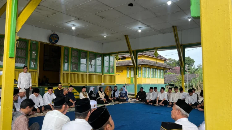 Kunjungan Safari Ramadan Pemprov Kalbar di Kabupaten Sintang