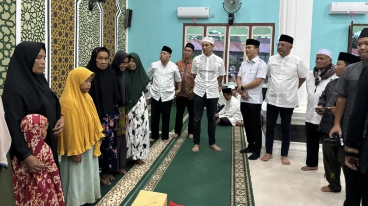 Safari Ramadan Pemkab Sintang Bersama Anggota DPR RI